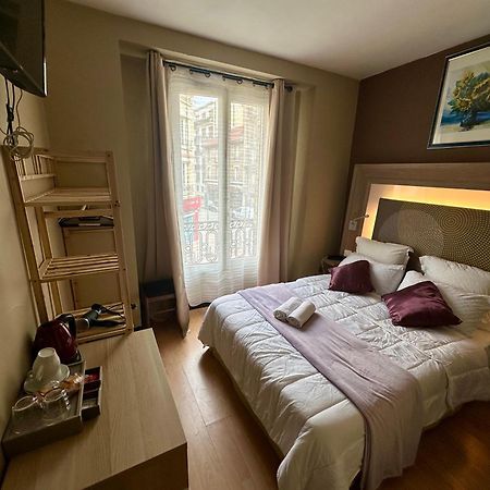 Hotel Victor Hugo Clamart Exterior photo
